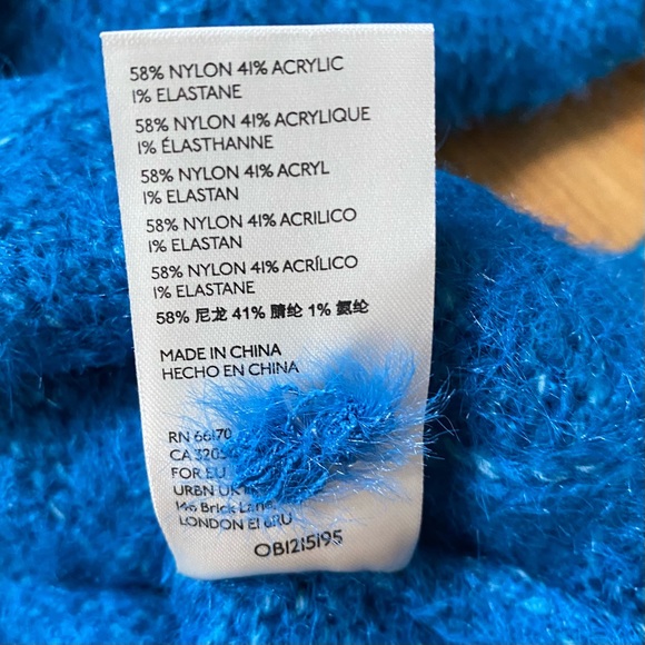 Anthropologie Pilcro NEW Maggie Blue Fuzzy Cozy V-neck Sweater - Picture 10 of 14